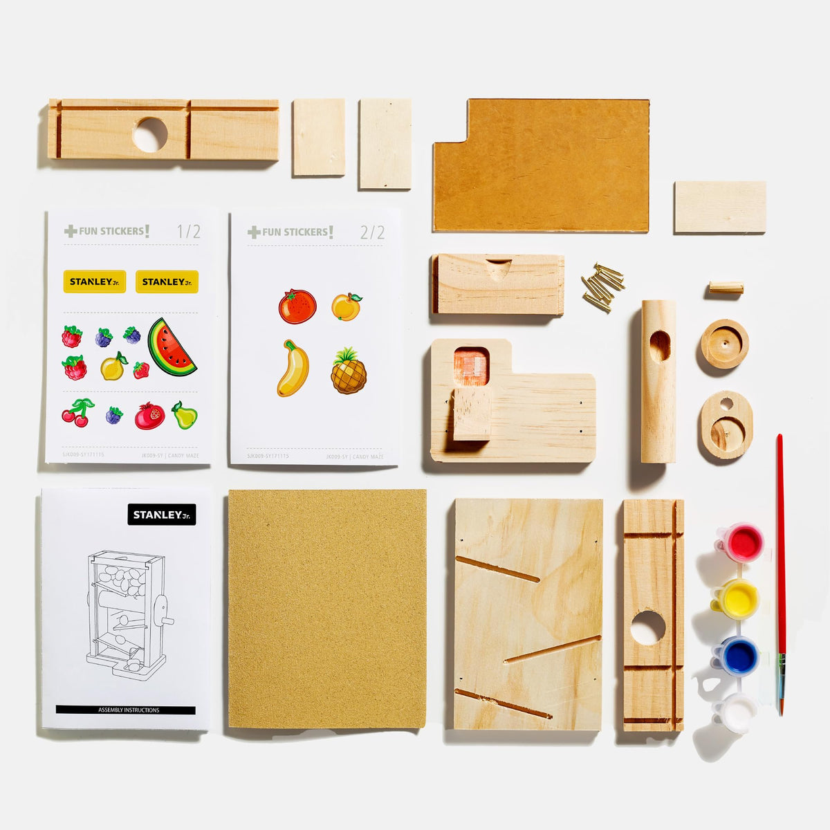 STANLEY Jr. DIY Candy Maze Building Kit